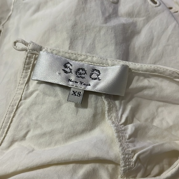 Sea New York FERN BALLOON-SLEEVE EYELET TUNIC DRESS
IN CREAM - Picture 7 of 8